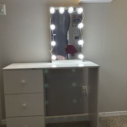 Makeup Vanity