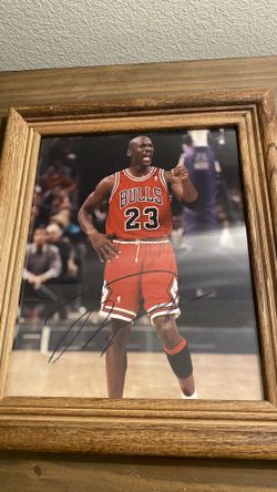 Autographed Michael Jordan photo 1996, Certified and authenticated