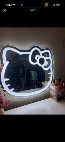 Hello kitty vanity