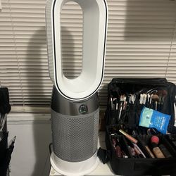 DYSON PURE HOT+COOL AIR PURIFIER 