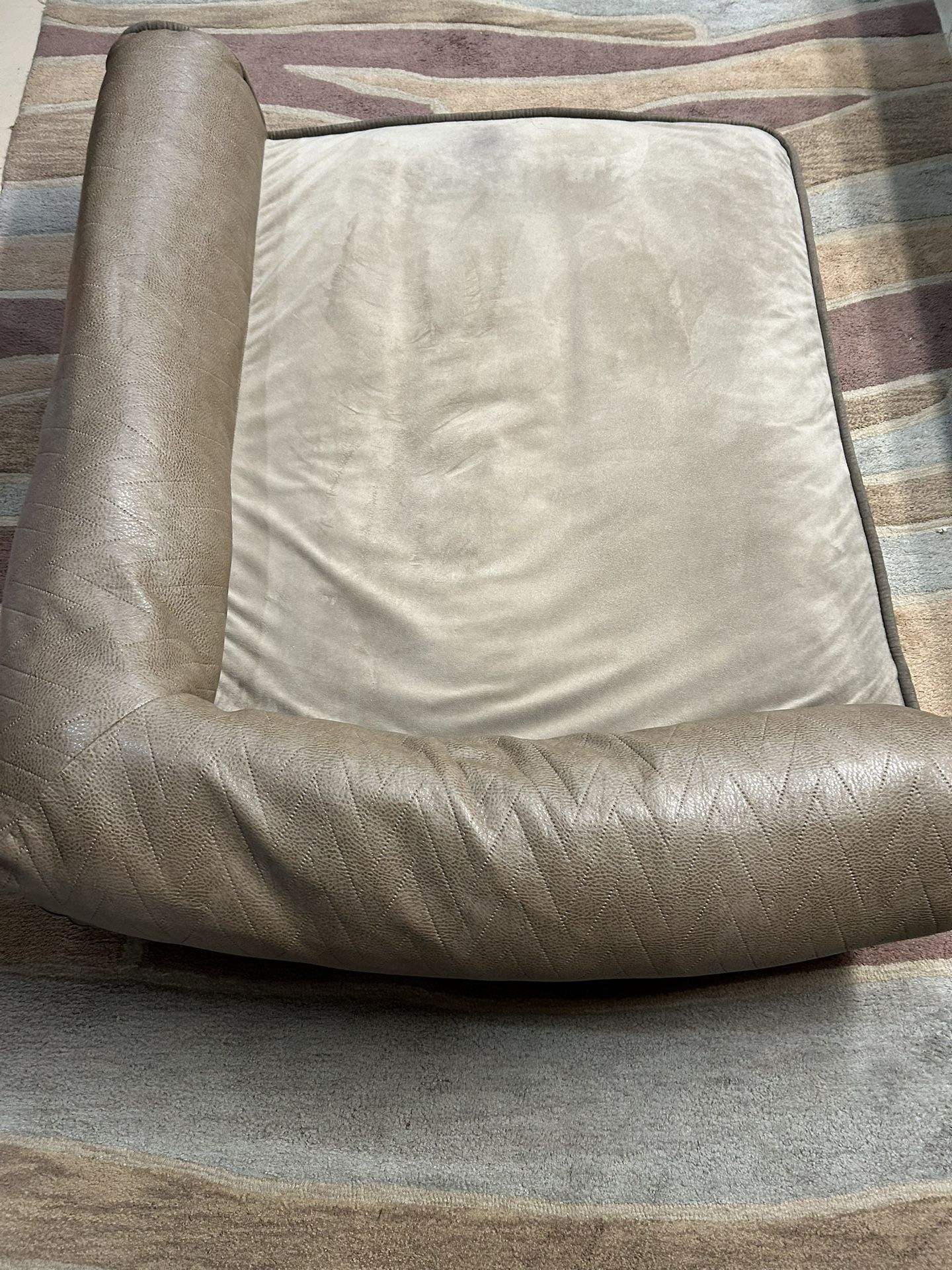 38x40 Inch Dog Bed