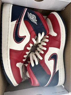 Air Jordan 1 Mid 