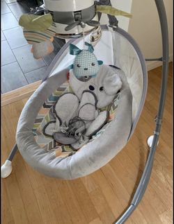 Baby swing