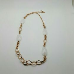 Banana Republic fashion necklace