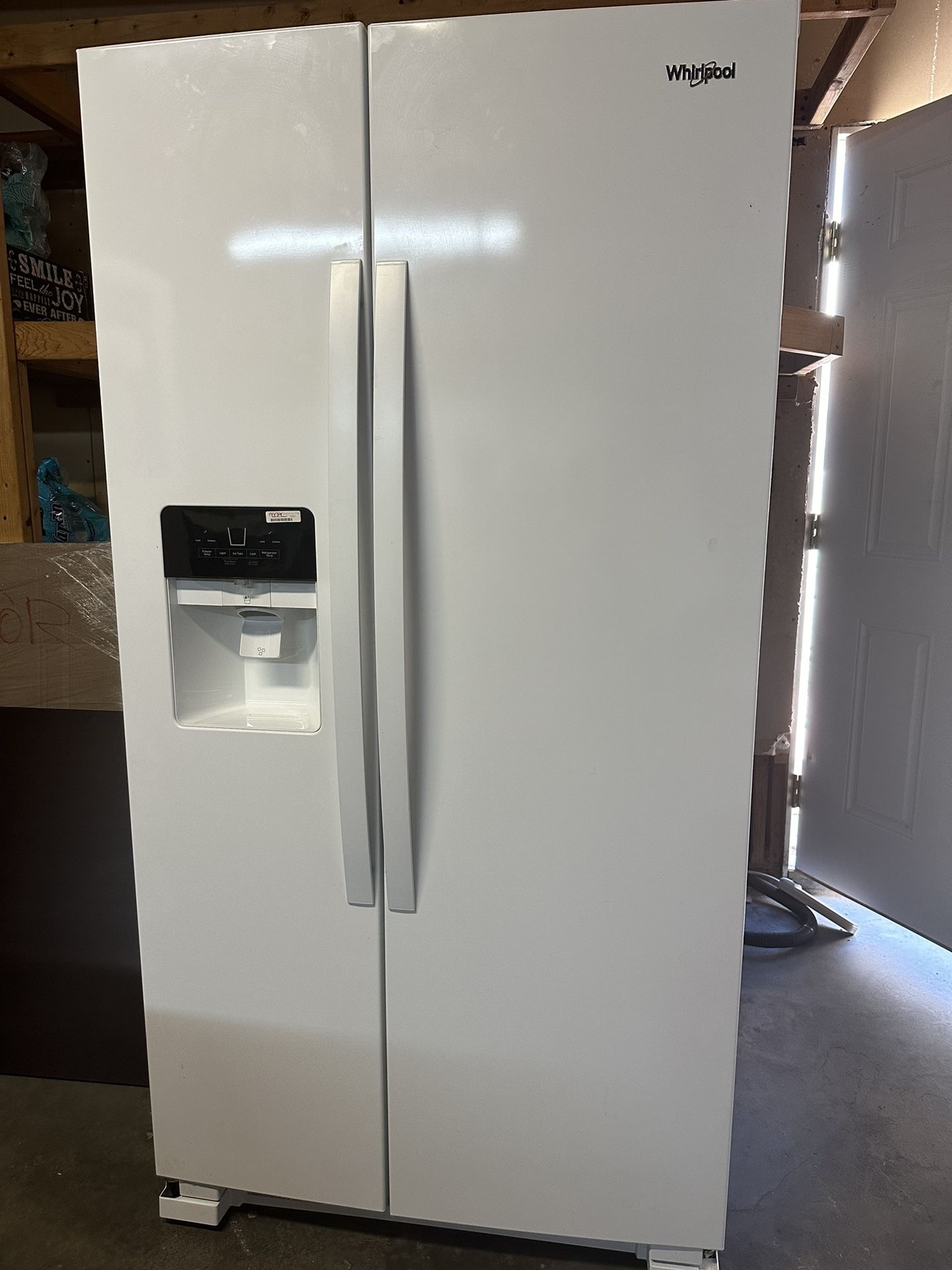 Refrigerator 