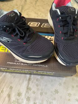 Women  sketchers 7.1./2