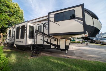 2017 Forest River Sierra 377FLIK Fifth Wheel