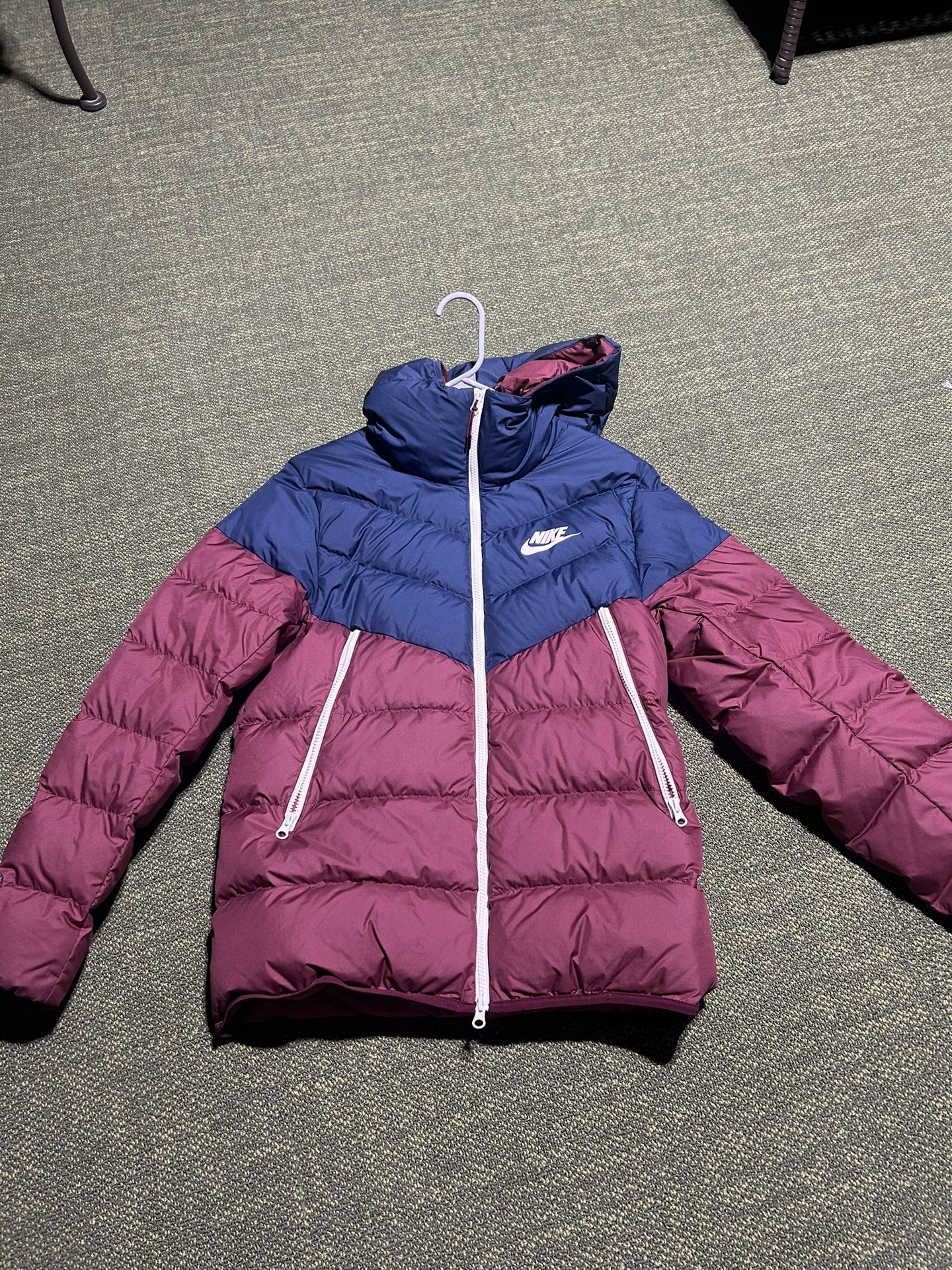 Nike Puffer