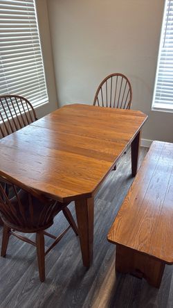 Dinning Room Table