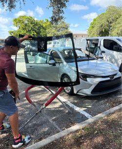Auto Glass