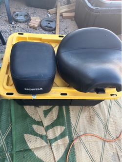 2004 Honda shadow front and backseat