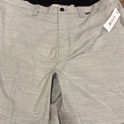 New With Tags Men’s Hurley Size 46B