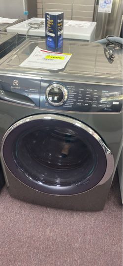 Electrolux LuxCare Plus Wash SmartBoost Front Load Washer