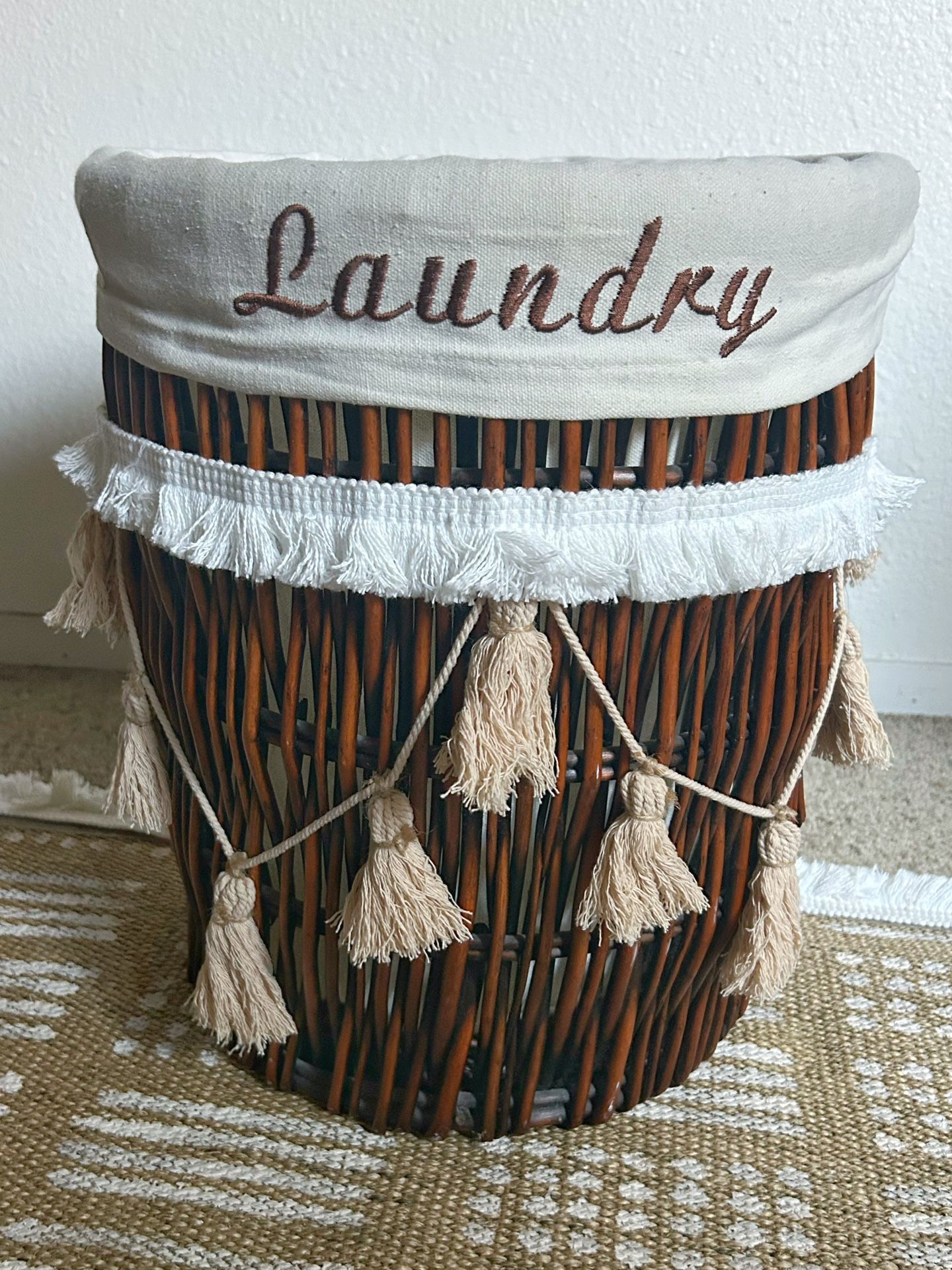 Large Rattan Wicker Storage Laundry Basket