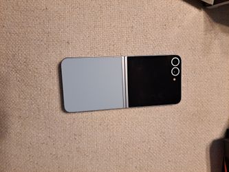 Samsung galaxy Z Flip6