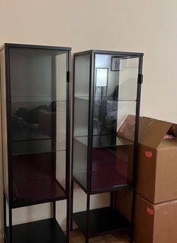 IKEA Rudsta glass Case / Plant Stand