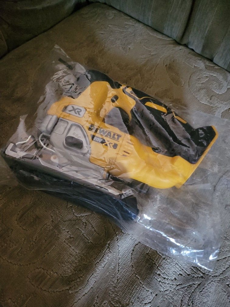 Dewalt Jigsaw DCS334B 20V MAX XR