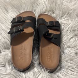 Black Women Skechers Luxe Foam Size 10