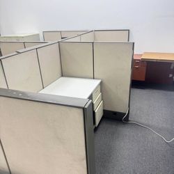 Herman Miller AO2 cubicle workstation 