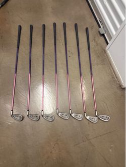 Women’s Acer XDS Golf Iron Set – 7 Clubs – Graphite Shafts