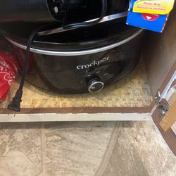 Crock Pot Barely Used 