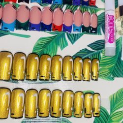 Press On Nails (2pack)