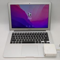 Apple Laptop MacBook Air (A1466) (13-inch, 2017) 