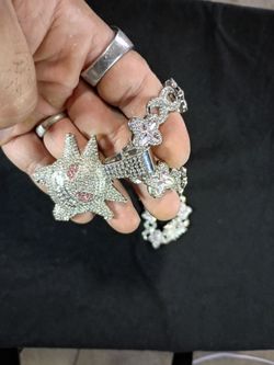 Necklace with pendant