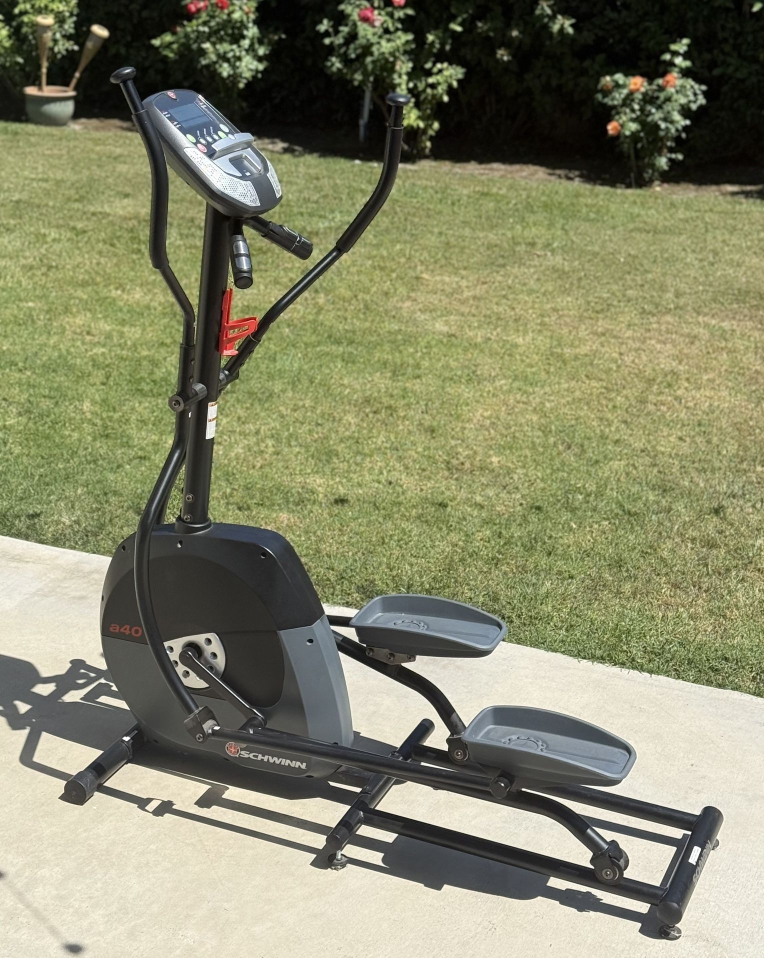 Schwinn A40 Elliptical Exercise Machine