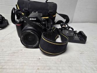 Nikon d40x with nikon DX AF-SNIKKOR 18-55MM  1:3.5-5.6GIIED Lens