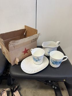 Correlle Tea Set