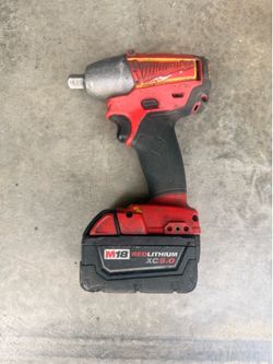Milwaukee wrench and 5.0 battery