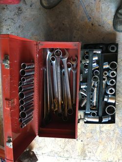 Sockets & Combination Wrenches Box