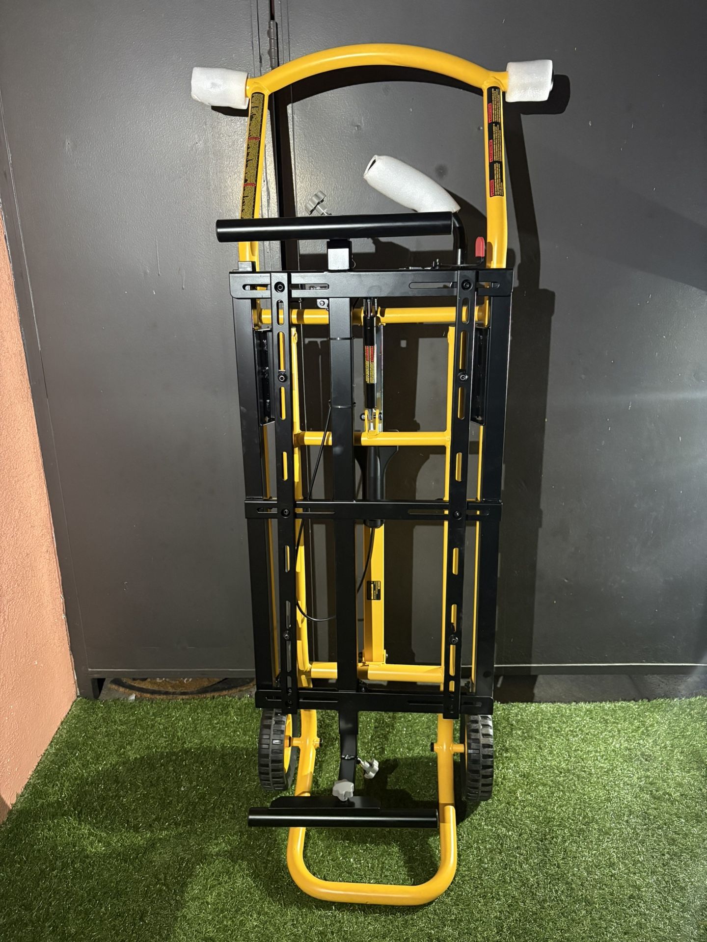 DEWALT 32-1/2 in. x 60 in. Rolling Miter Saw Stand with 300 lbs. Capacity