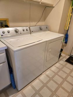 Washer and gas dryer