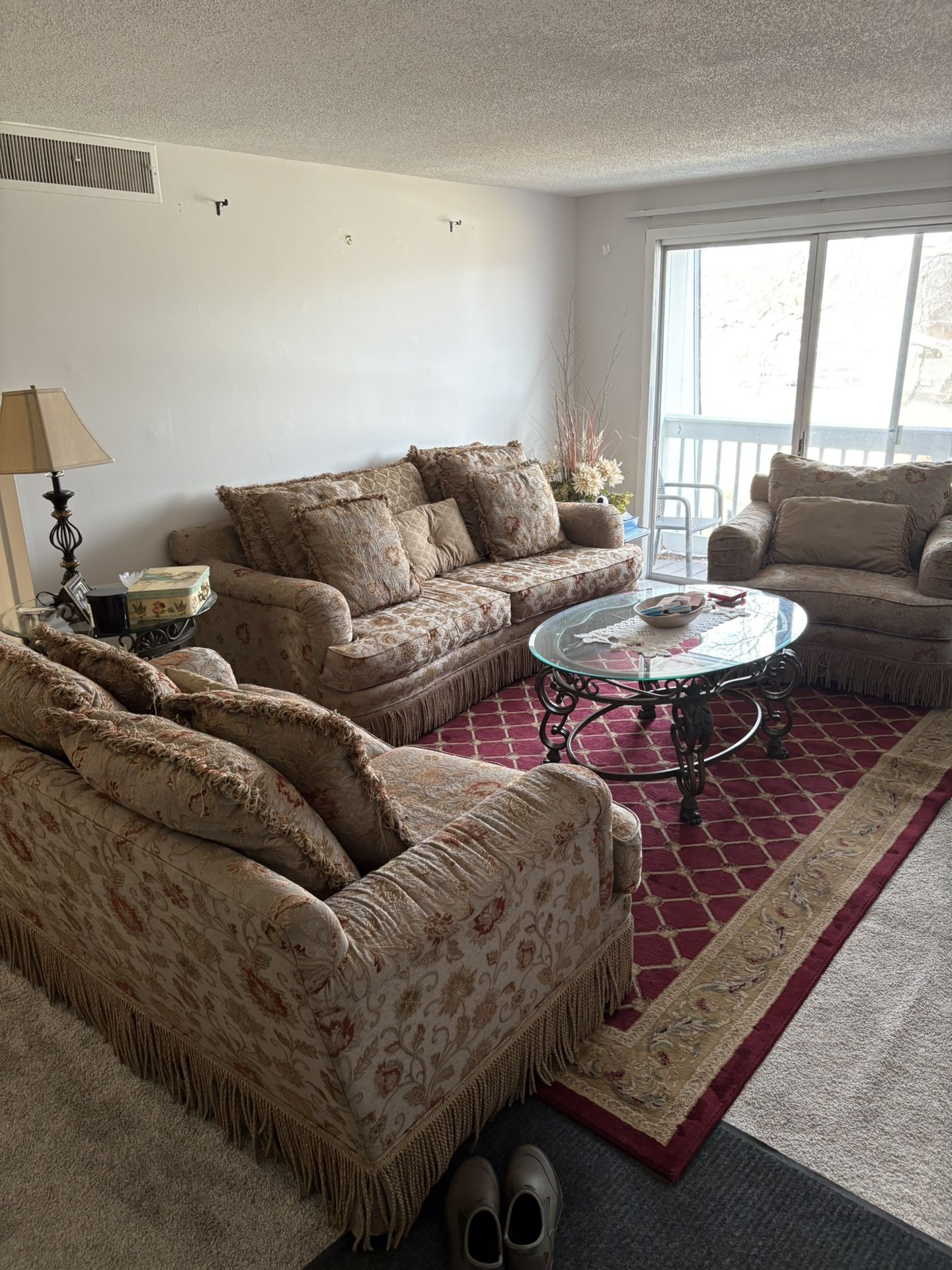 Classic 3-Piece Living Room Set