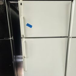 Hotpoint Fridge 