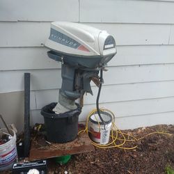 33 Hp Evinrude Outboard Motor