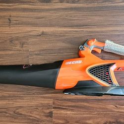 Echo 56-Volt X Series 158 MPH 549 CFM Brushless Cordless Battery Powered Handheld Leaf Blower