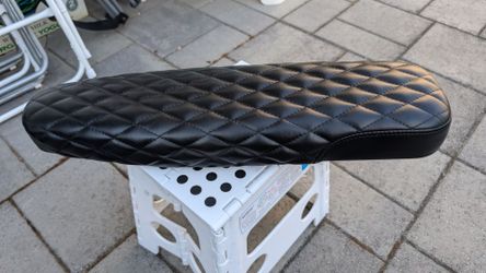 Ariel Rider X Class/Grizzly OC Cafe racer seat