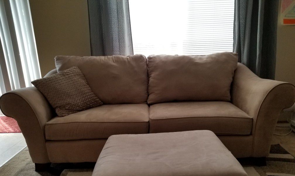Free Couch!!!