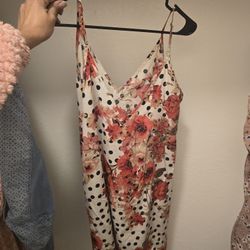 Very Cute Medium Floral Dress