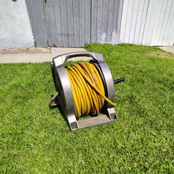Suncast 150 ft 3/8" Air Hose with Reel