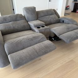 Power Reclining sofa