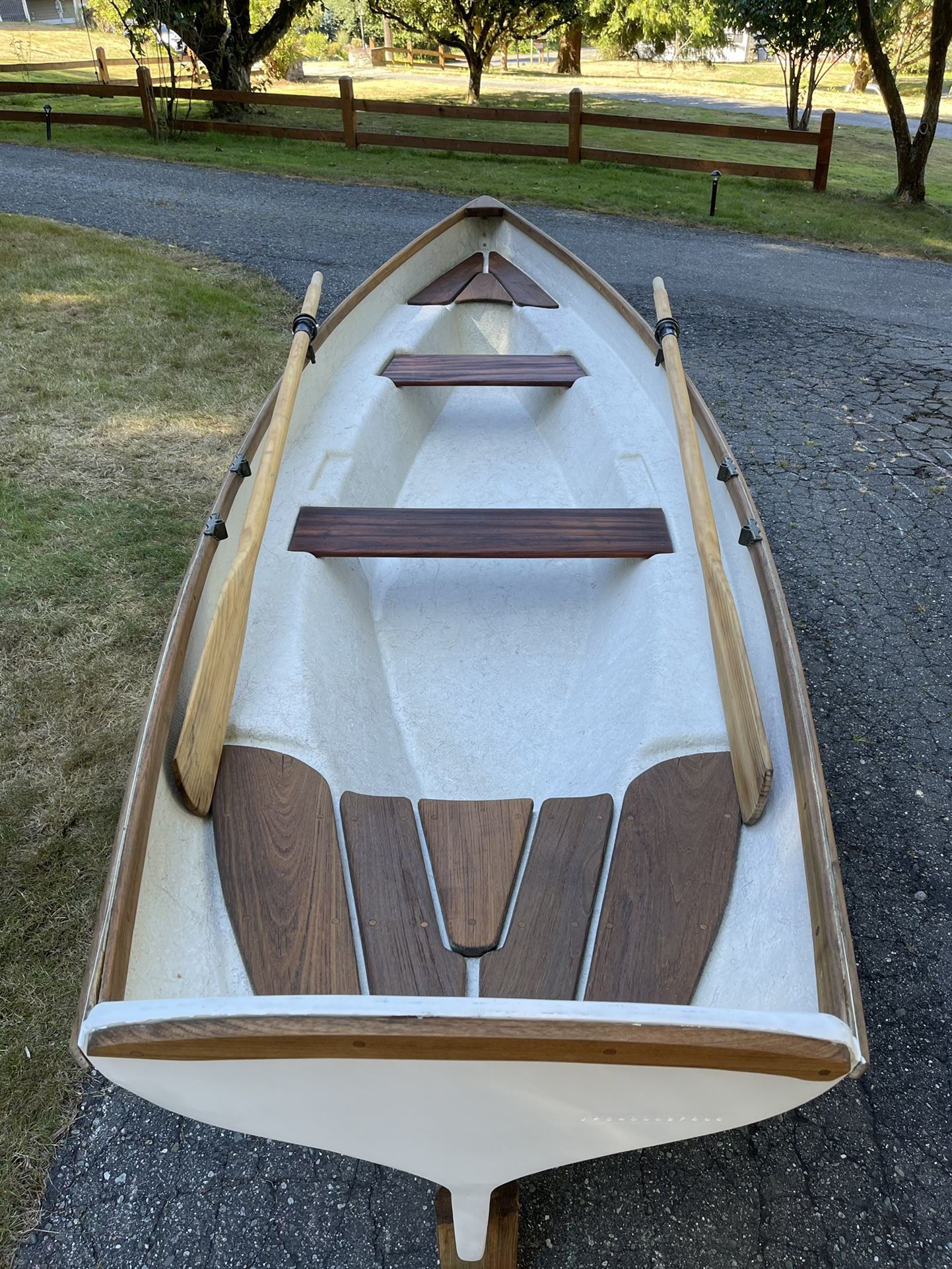 14ft Whitehall Rowboat for Sale in Seattle, WA OfferUp