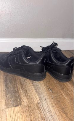 Nike Air Force 1 Triple Black Sneakers