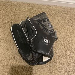 Women’s Wilson 11”  Genuine Leather Glove For Left Handed throwers 