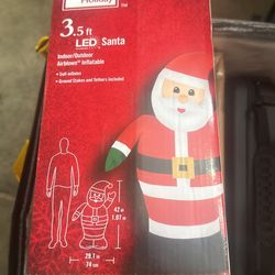 Santa Claus And Snowman Inflatables 