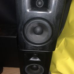 M-Audio BX5 Speakers (2) 