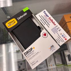 iPhone 16E OtterBox Defender Case